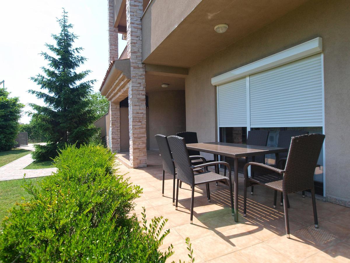 Apartments Dusanka 799 Fazana Exterior photo